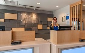 Holiday Inn Express & Suites - Carlisle Southwest I-81 By Ihg